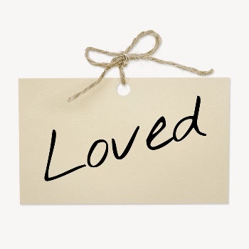 Loved word, brown paper with string | Free PSD - rawpixel