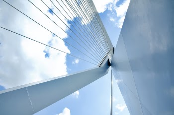 Low-angle Cable Bridge