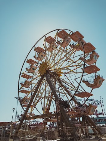 Low Angle Photo of Ferris Wheel