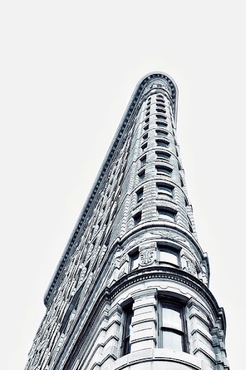 Low-angle Photo of Flatiron Building
