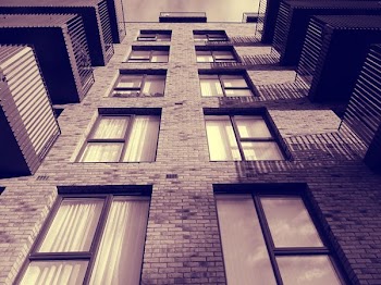 Low Angle Photography of Building