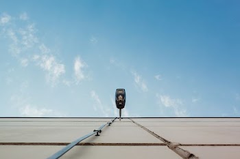 low-angle photography of sconce at daytime