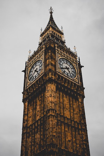 Low Angle Shot of the Elizabeth Tower