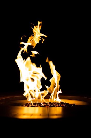 low light photography of flame
