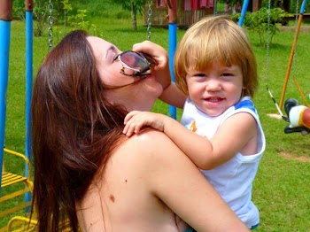 Lucas e mamae.jpg