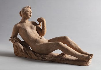 Lying naked woman | Free Photo - rawpixel