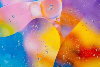 Macro photography of water and sunflower oil in different variations
