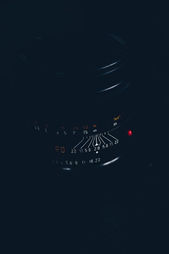 Made with Canon 5d Mark III and loved analog lens, Leica APO Macro Elmarit-R 2.8 / 100mm (Year: 1993)