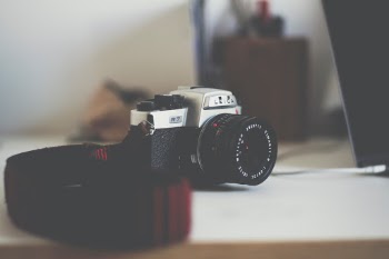 Made with Canon 5d Mark III and Meyer Optik Görlitz Primoplan 1.9 / 75mm