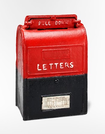 Mail box piggy bank (20th | Free Photo - rawpixel