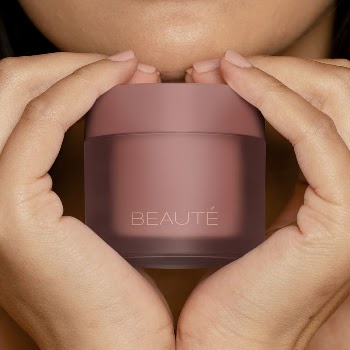 Makeup jar mockup, product packaging | Free PSD Mockup - rawpixel