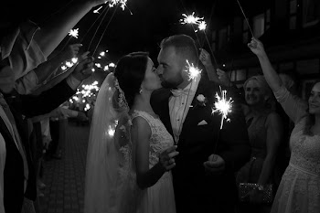 Man And Woman Kissing