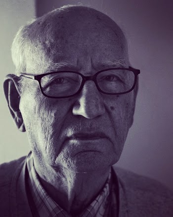 Man in Black Frame Eyeglasses