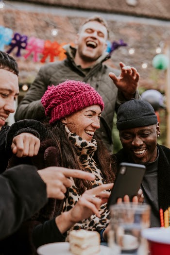 Man lexamining a friend group | Free Photo - rawpixel