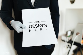 Man receiving a paper mockup | Free  psd mockup - 2353151