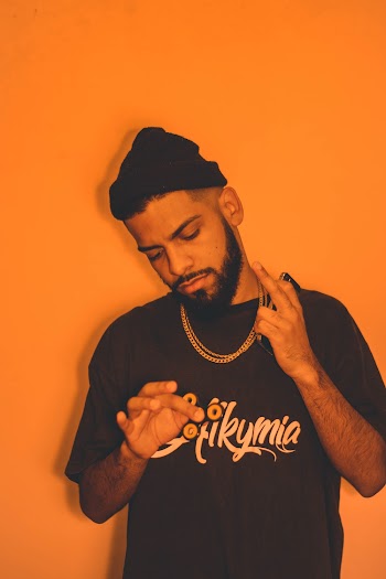 Man Wearing A Black Shirt