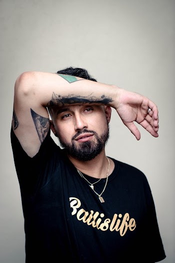 Man Wearing Black Crew-neck T-shirt