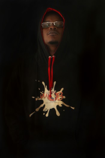 Man Wearing Black Pullover Hoodie