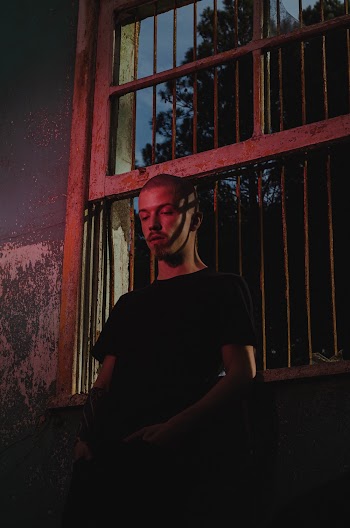 Man Wearing Black Shirt