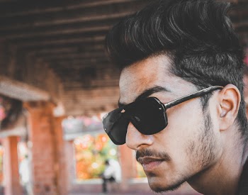 Man Wearing Black Sunglasses