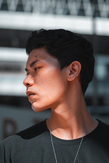 Man Wearing Black Top