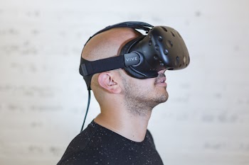 Man Wearing Black Vr Headset