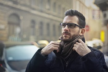 Man Wearing Black Zip-up Jacket
