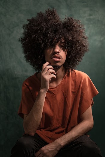 Man Wearing Crew-neck Shirt