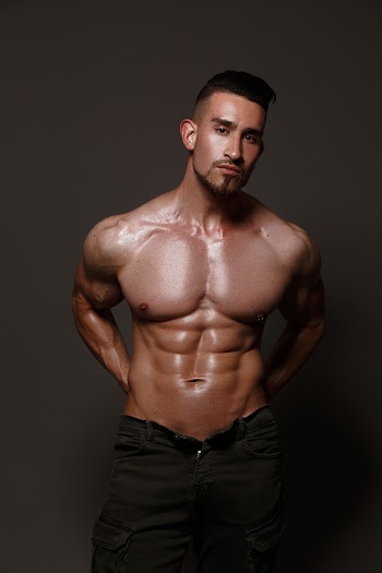 Man Wearing Gray Bottoms