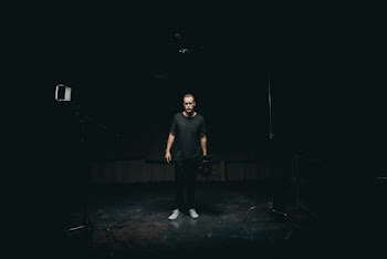 Man Wearing Grey Crew-neck T-shirt