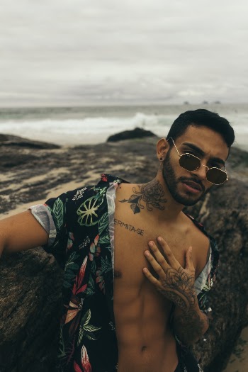 Man Wearing Sunglasses