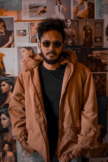 Man Wearing Sunglasses