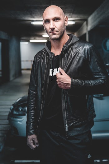Man Wears Black Leather Zip-up Jacket