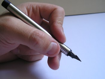 mano_y_pluma__4_.JPG