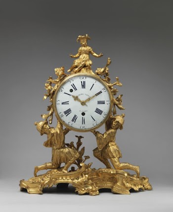 Mantel clock (horloge de cheminée) | Free Photo - rawpixel