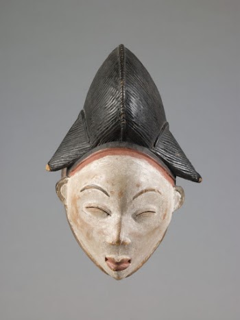 Mask (mukudj) for the Okuyi | Free Photo - rawpixel
