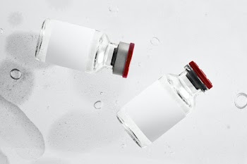 Medicine glass bottle with blank white label