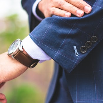 Men's Suit And Accessories