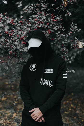 men aesthetic vertical