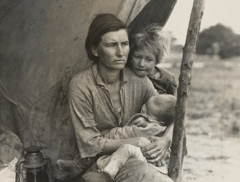 Migrant agricultural worker's family. Seven hungry children. Mother aged thirty-two. Father is a native Californian. Destitute in pea picker's camp, Nipomo, California, because of the failure of the early pea crop.
1936. Photographer Dorothea Lange