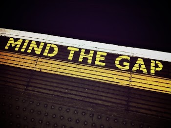 Mind the Gap Signage