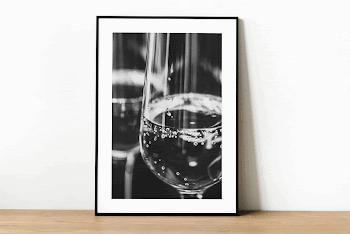Minimal photo frame mockup, home | Free PSD Mockup - rawpixel