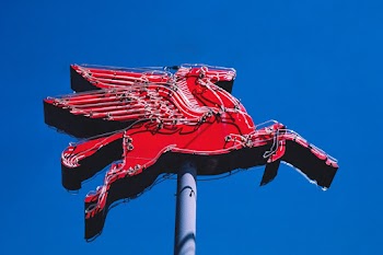 Mobil flying red horse, Rt. 287, Corsicana,… | Free public domain photo