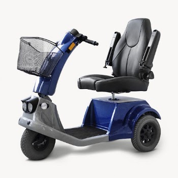 Mobility scooter, vehicle isolated image | Free Photo - rawpixel