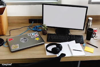 Mockup office computer | Free stock psd mockup - 2392