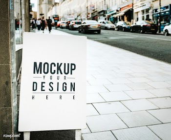 Mockup poster on the outside of a shop | Free stock psd mockup - 527132