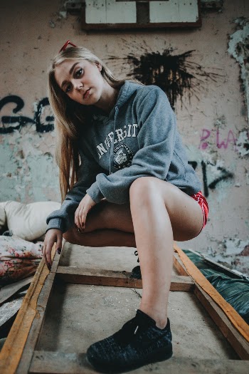 Model : Arabella Saaliste
Follow her : https://www.instagram.com/arabellasaaliste/