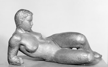 Model study.Lying naked woman without | Free Photo - rawpixel