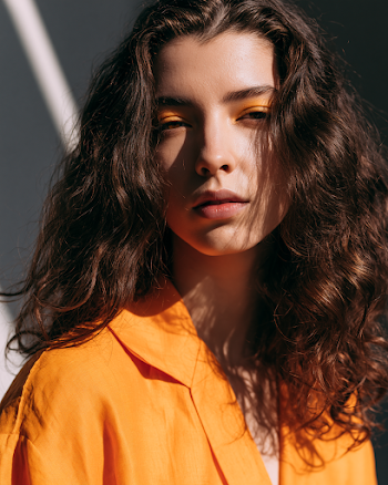 Modern Editorial Portrait with Bold Colors