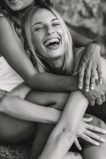 Monochrome Photo of a Woman Laughing · Free Stock Photo